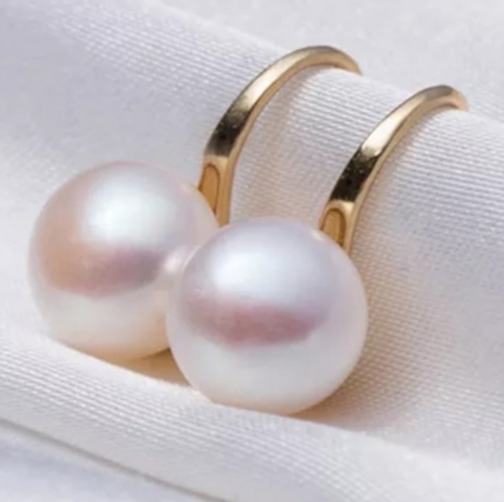 Pearl Minimalistic Earrings